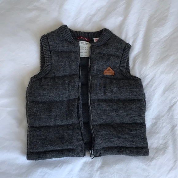Zara Grey Vest - Picture 2 of 5